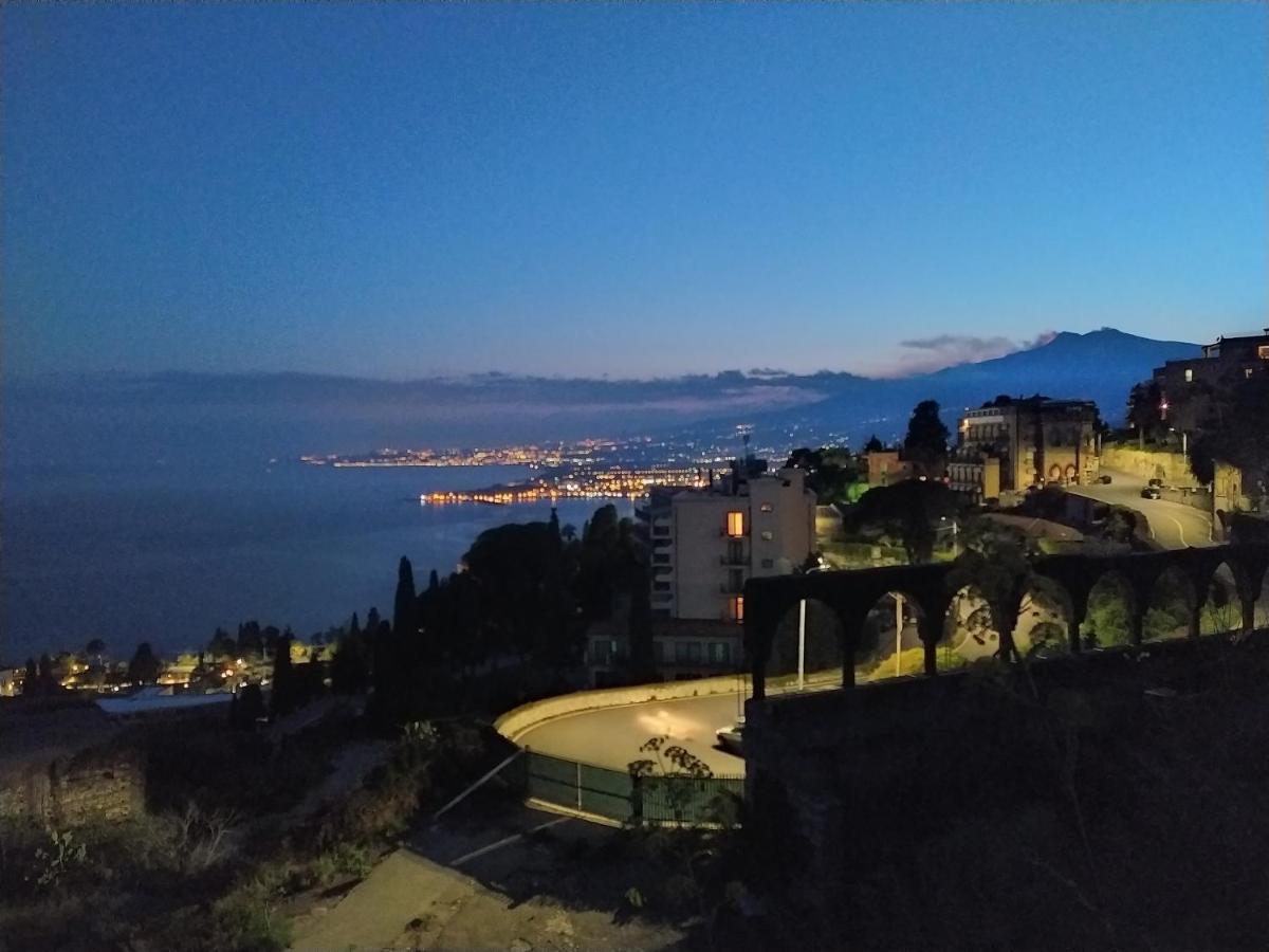 Blue Sky House Bed & Breakfast Taormina Exterior photo