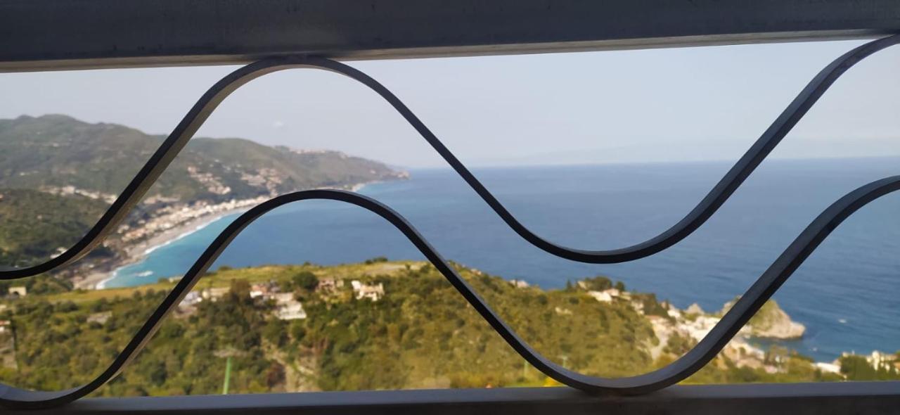 Blue Sky House Bed & Breakfast Taormina Exterior photo