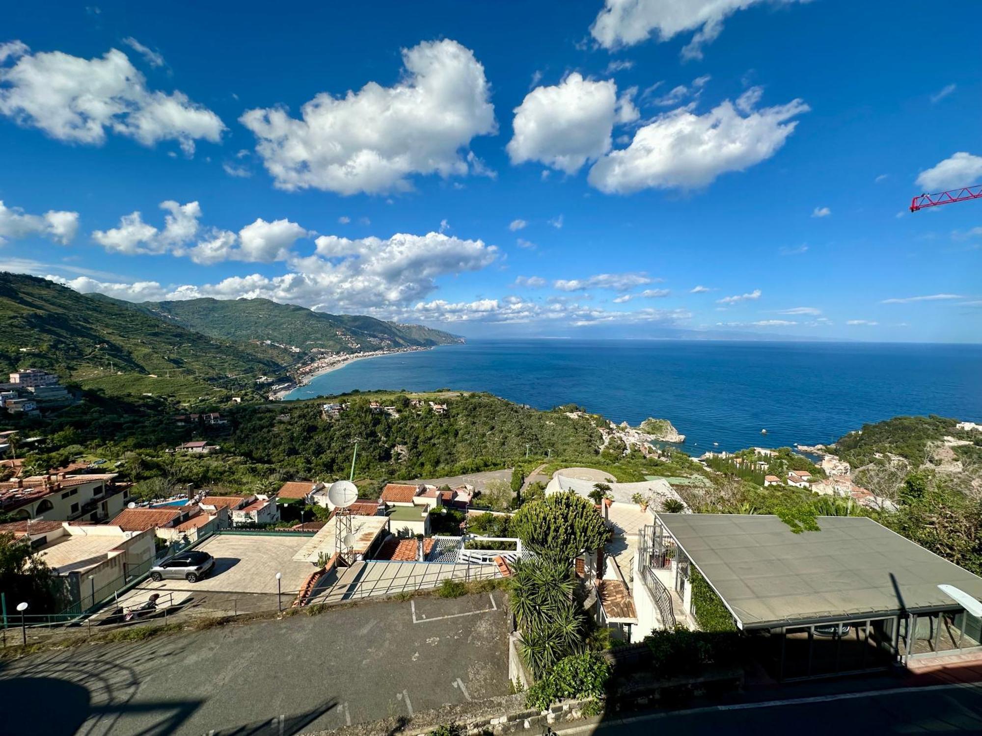 Blue Sky House Bed & Breakfast Taormina Exterior photo